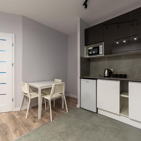 Westostapart A 183 Warsaw Luaran gambar